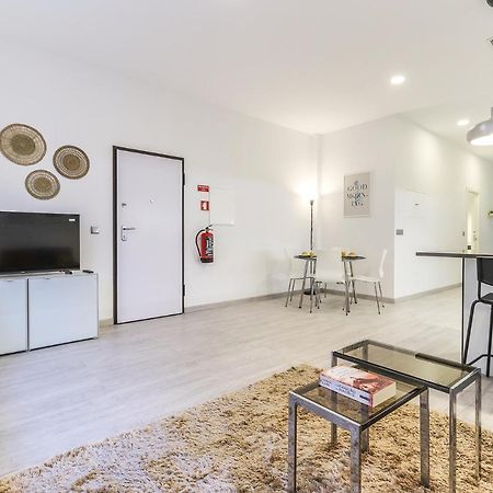 Vita Portucale ! Moscavide Family Apartment Lissabon Buitenkant foto